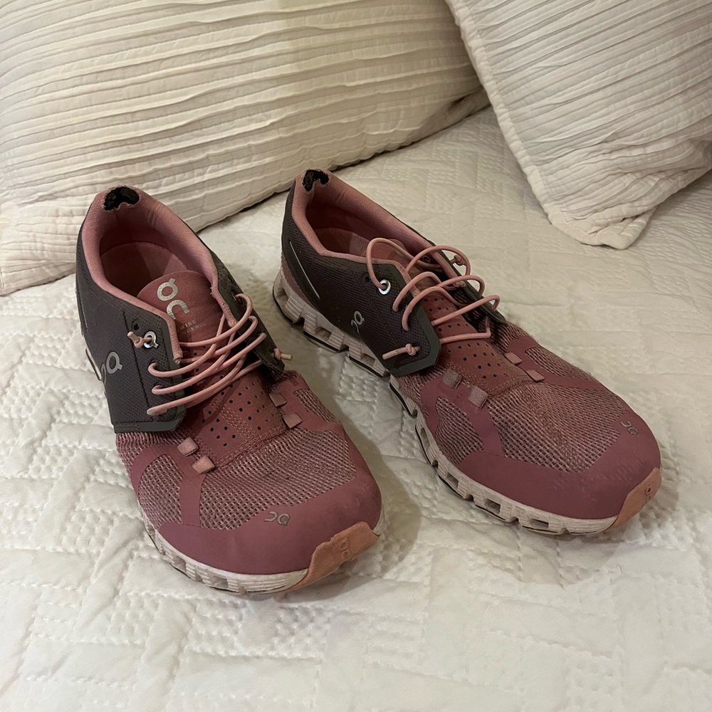 OnCloud Women Shoes